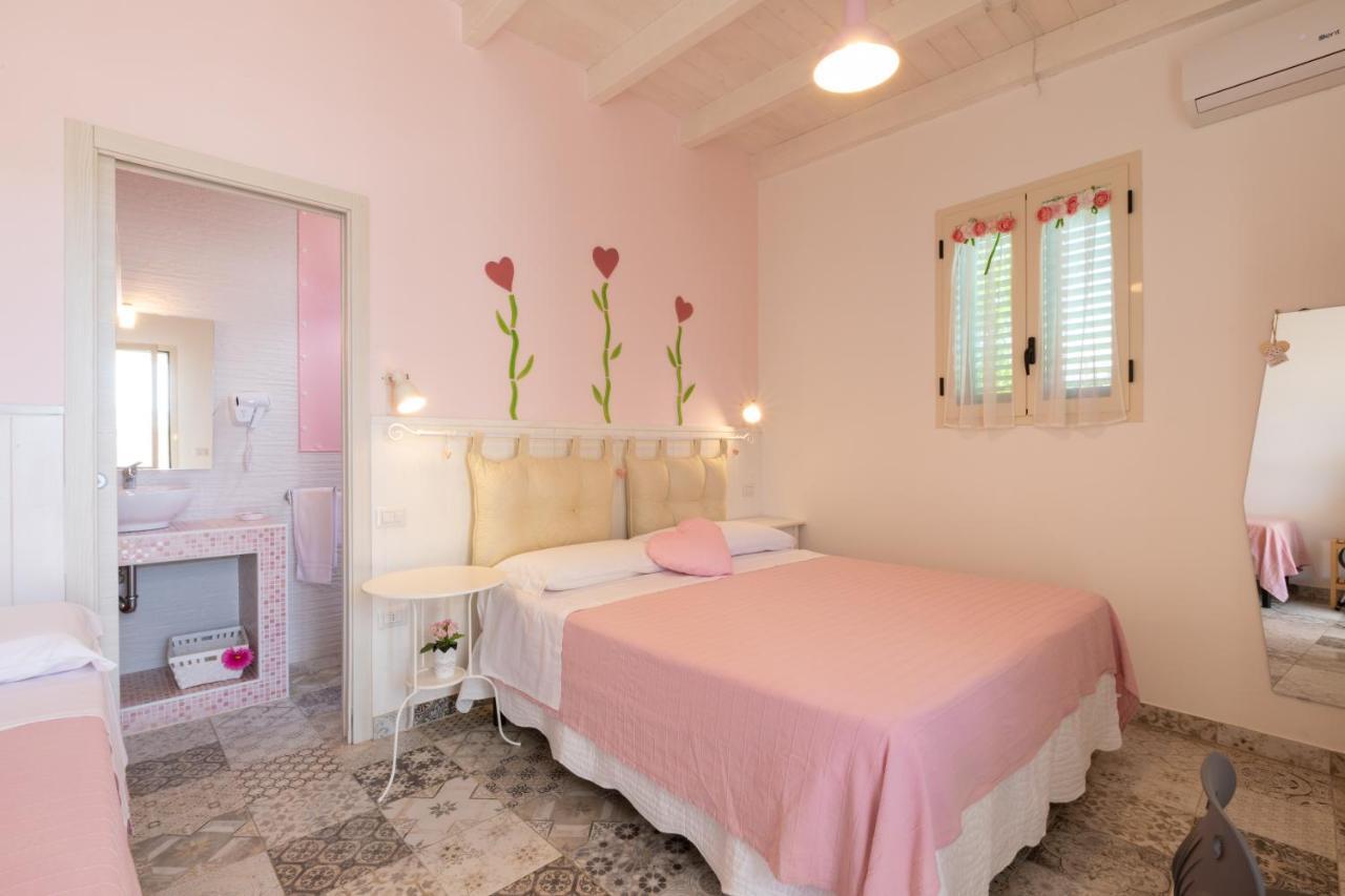 B&B L'Isola Che Non C'E 托雷圣乔万尼乌 外观 照片